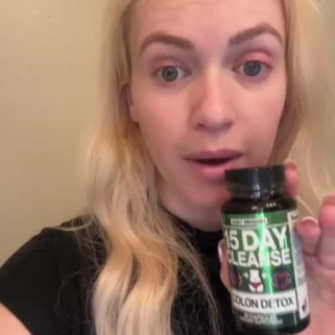 Sarah H happy customer talking about her experience using the 15 Day Cleanse program